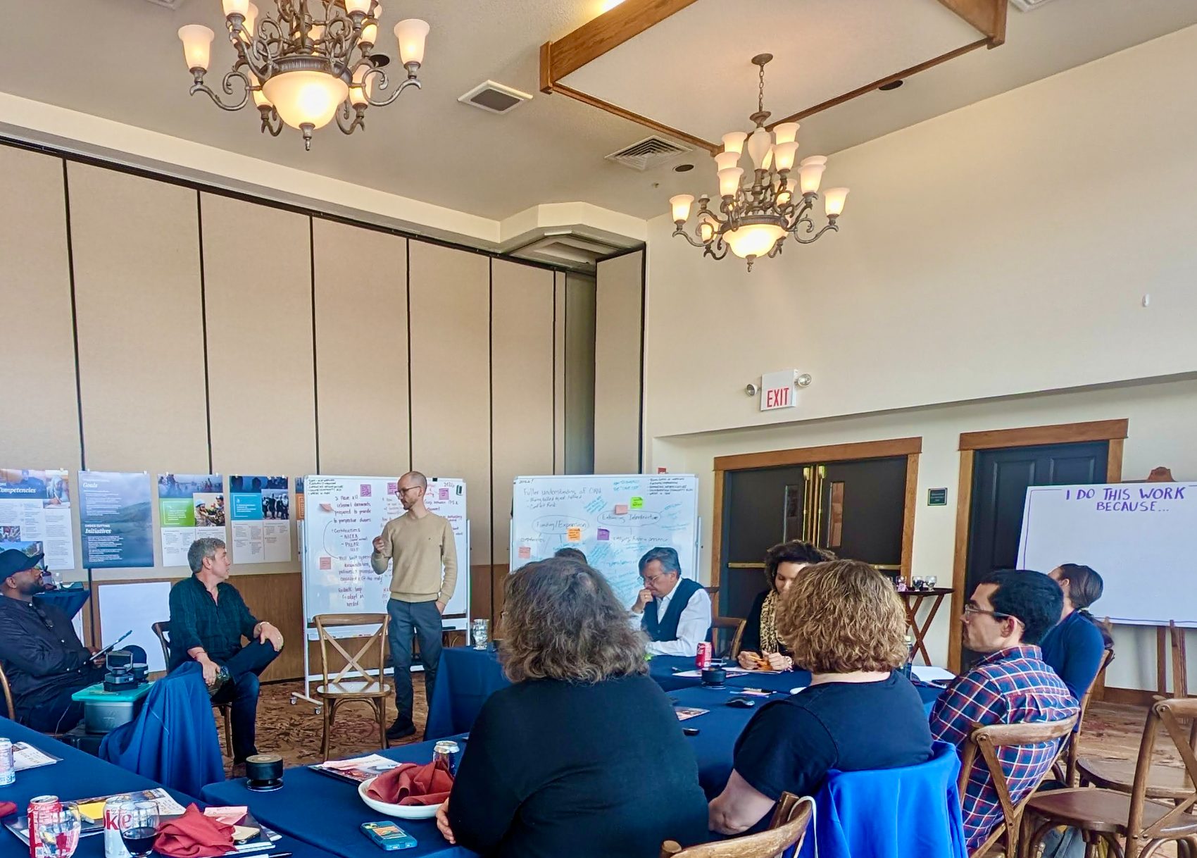 Roberto Chavarria facilitating a leadership workshop